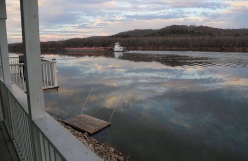 Decaturville House | TN River Waterfront