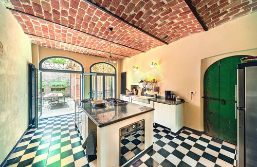 Nizza Monferrato Villa | To fall in love with! Magnificent villa with panoramic views all around, pool, bowling green, 3 ha of land