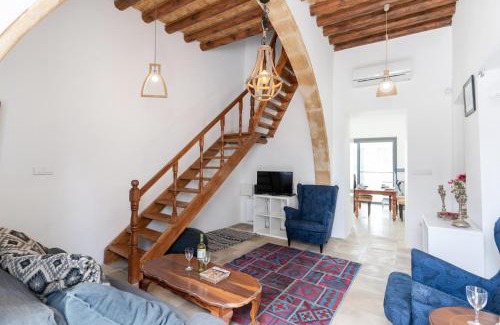 Nicosia Apartment | To Hani - Kamara Maisonette