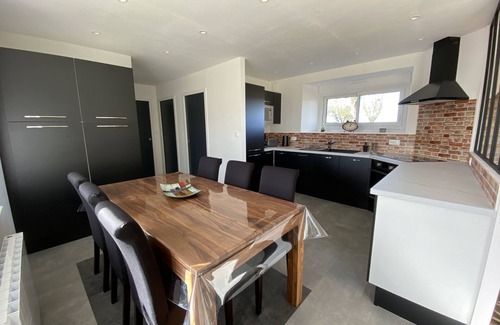 Ploezal House | To rent for the vacations fully renovated stone house in the countryside