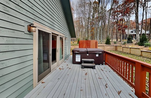Blakeslee House | To The Point | Spacious Retreat + Hot Tub & Lake Access
