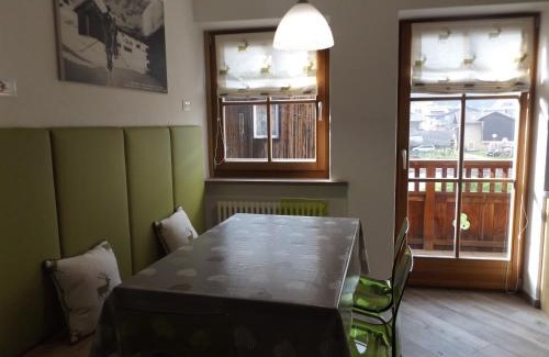 San Giovanni di Fassa Apartment | Tobià de Barat