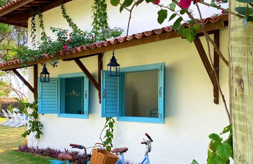 Tatuamunha House | Toca do Tatu - Charming house standing on the sand