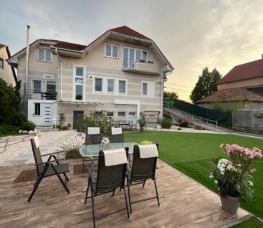 Gyal Apartment | Tocc Apartman