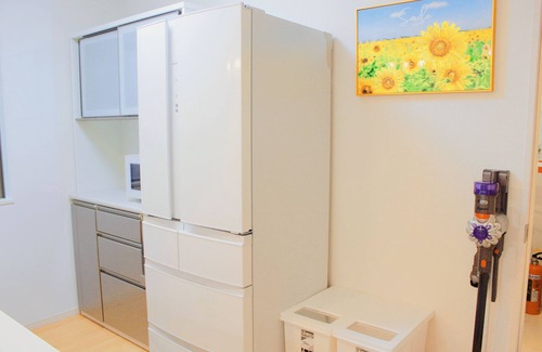 Kameari House | Tokyo4BR House 112 ㎡, Sleeps 11, Free Parking, 5min to Station, Disney Bus Nearby