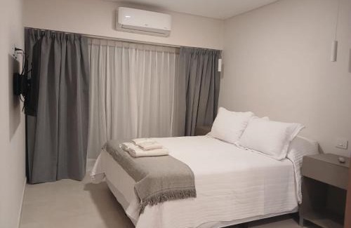 Colon Cabin | TOLHUIN COLON