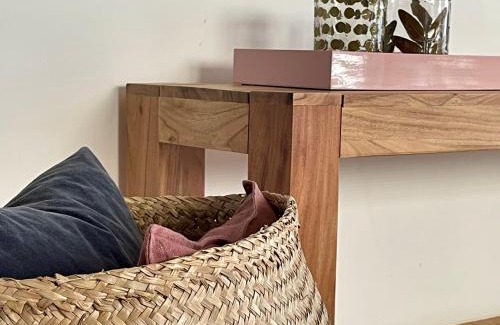 Konstanz Apartment | Tolle Ferienwohnung Le Gira mit eigenem Garten