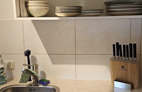Schweina Apartment | Tolle Neue Fewo mit Garten im Thüringer Wald