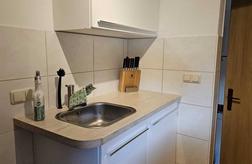 Schweina Apartment | Tolle Neue Fewo mit Garten im Thüringer Wald