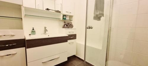 Damm Apartment | Tolle Wohnung im Industrial Style mit Parkplatz