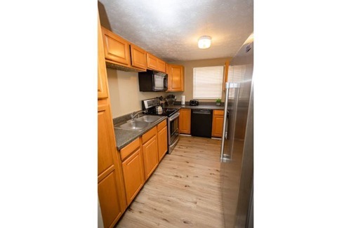 Elsmere House | Tollgate · 7602 Tollgate Ct, Florence