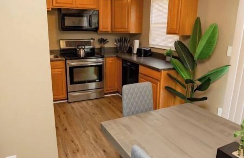 Elsmere House | Tollgate · 7602 Tollgate Ct, Florence