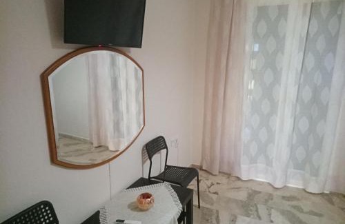 Filiatra Apartment | Tom House 1