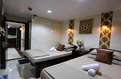 Tsim Sha Tsui House | Tom's Guest House