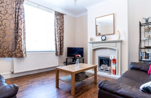 Amble Cottage | TOMEG, pet friendly, with a garden in Amble