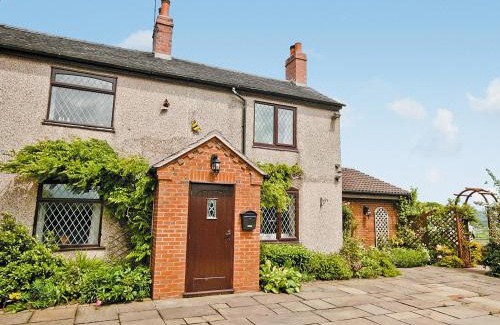 Dilhorne House | Tomfield Cottage