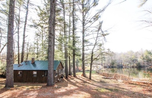 Bryant Pond Cabin | Tom’s Cabin on Lake Christopher