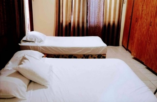 Petit Valley House | Tony's Guest House
