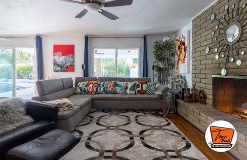 Alhambra House | Tony's House a gay clothing-optional just male guest house