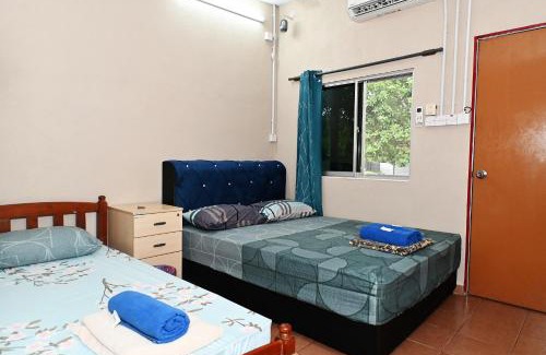 Teluk Bahang House | Tony’s Guesthouse at Teluk Bahang