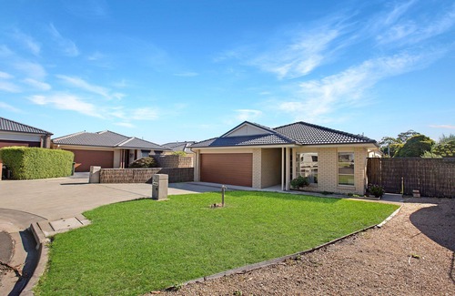 Paynesville House | Toonalook Retreat - A comfortable and spacious 3 bedroom, pet-friendly home