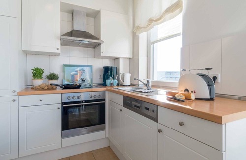 Grossenbrode Apartment | Top apartment in a quiet location only 80 meters to the beach