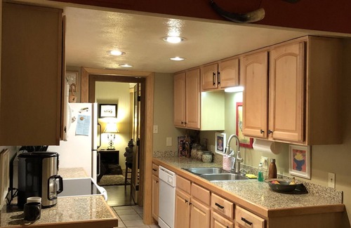 Warrior's Mark Condo | TOP FL. UNIT: BEST VIEWS, LOCATION, REVIEWS, ON SHUTTLE ROUTE & PICKLEBALL CT!