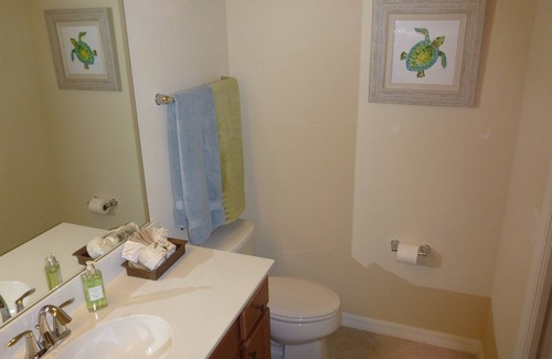 Bradenton Condo | Top Floor Condo With Premium Furnishings