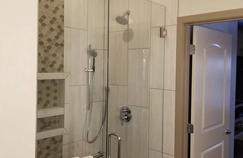 Old Town West Condo | Top Floor Loft in Old Town - Updated and Modern