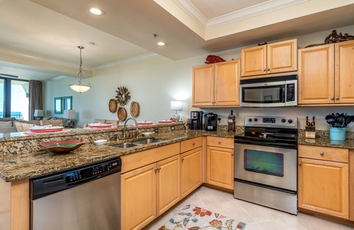 Dauphin Island Condo | TOP FLOOR with PENTHOUSE views! BEACHFRONT- 2 BDRM-2 BATH, 2 POOLS and HOT TUB!
