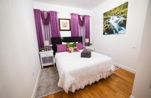 Canarsie House | Top Floor with Skylight Brooklyn