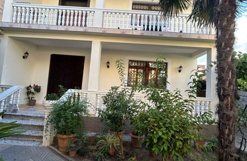 Shkoder Villa | Top Guest House