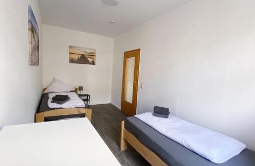 Magdeburg Apartment | Top-Lage Apartments für 4 Personen, Premium mit Doppelbett oder Standard mit Einzelbetten