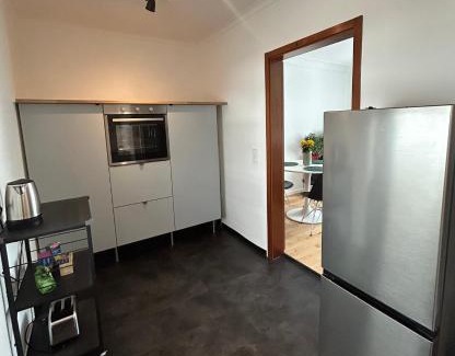 Berg Apartment | Top Lage & Komfort in Stuttgart - Nähe Neckarpark