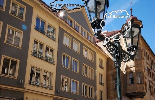 Mala Strana Apartment | Top Location!Luxury 3-Room Apt w/Balcony, Charles Bridge, Downtown.