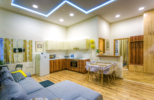 Jozsefvaros Apartment | Top location, nice, comfortable 2 BR, 6 pers in party zone metro2 metro4