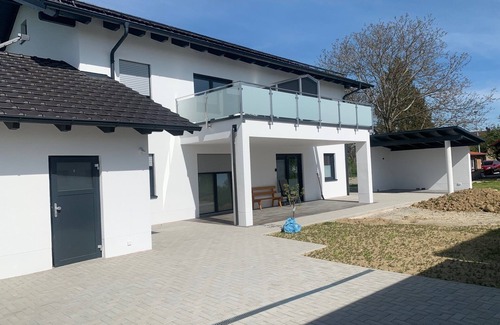 Aigen Apartment | Top neu Gebaute Ferienwohnung 60qm in Aigen am Inn, 8km von den Thermen Entfernt