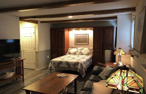 Harpers Ferry Apartment | Top o' the Hill Apt. in historic Harpers Ferry