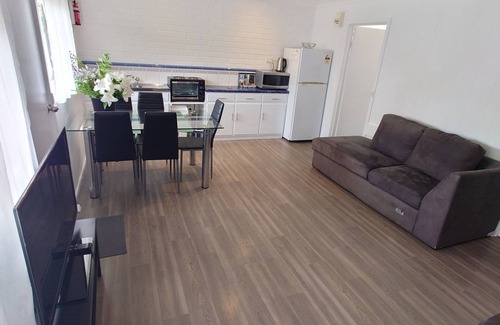 Millingandi House | Top of the Lake Units