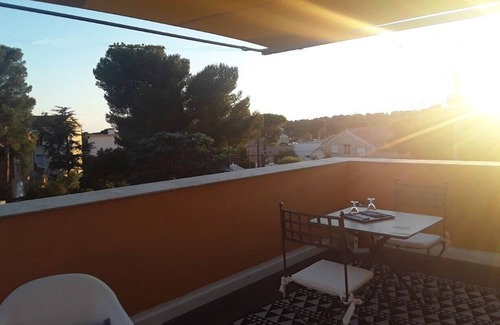 Carry-le-Rouet Apartment | Top of villa for 2: calm and sunny holidays at the seaside