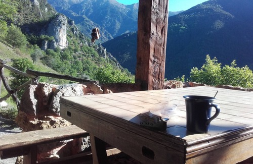Roquebilliere Apartment | Top quiet house facing the peaks of the Mercantour in part except