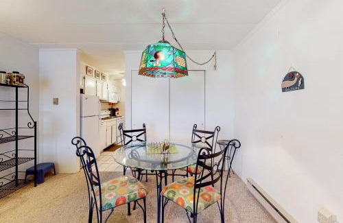 North Ocean City Apartment | Top Royal S 204