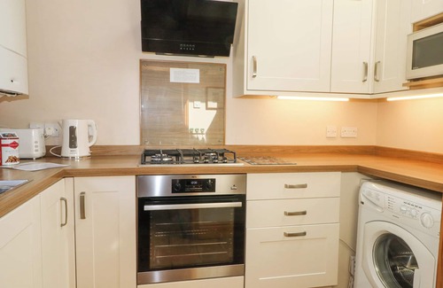 Hulland Ward Cottage | TOP STABLE COTTAGE, pet friendly, with a garden in Turnditch
