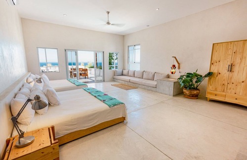 El Pescadero Hotel | Topia Sunset Suite
