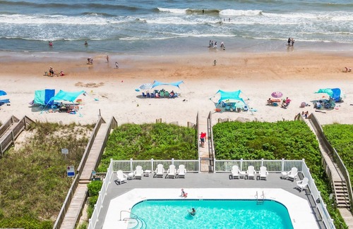 North Topsail Beach House | Topsail Island Direct Oceanfront! POOL/Private Hot Tub -5 br sleeps 12-