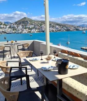 Kodrra House | TopView Apartment In front of Saranda Port