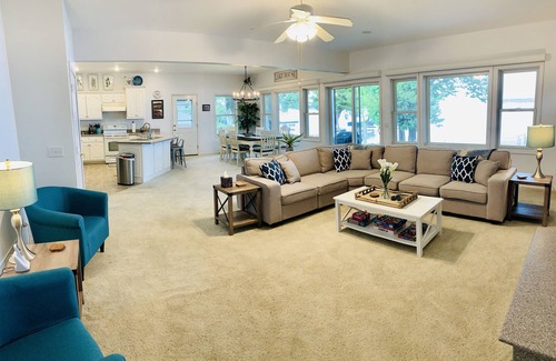 Central Lake House | Torch Lake Northern Escape
