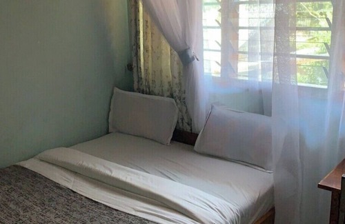 Kisumu Hotel | Torchys Lounge Hotel in Kisumu Unit 8