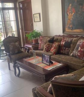 La Arboleda Bed & Breakfast | Torre Calvin Ariel