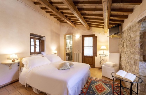 Scheggino Hotel | Torre Del Nera Albergo Diffuso & Spa